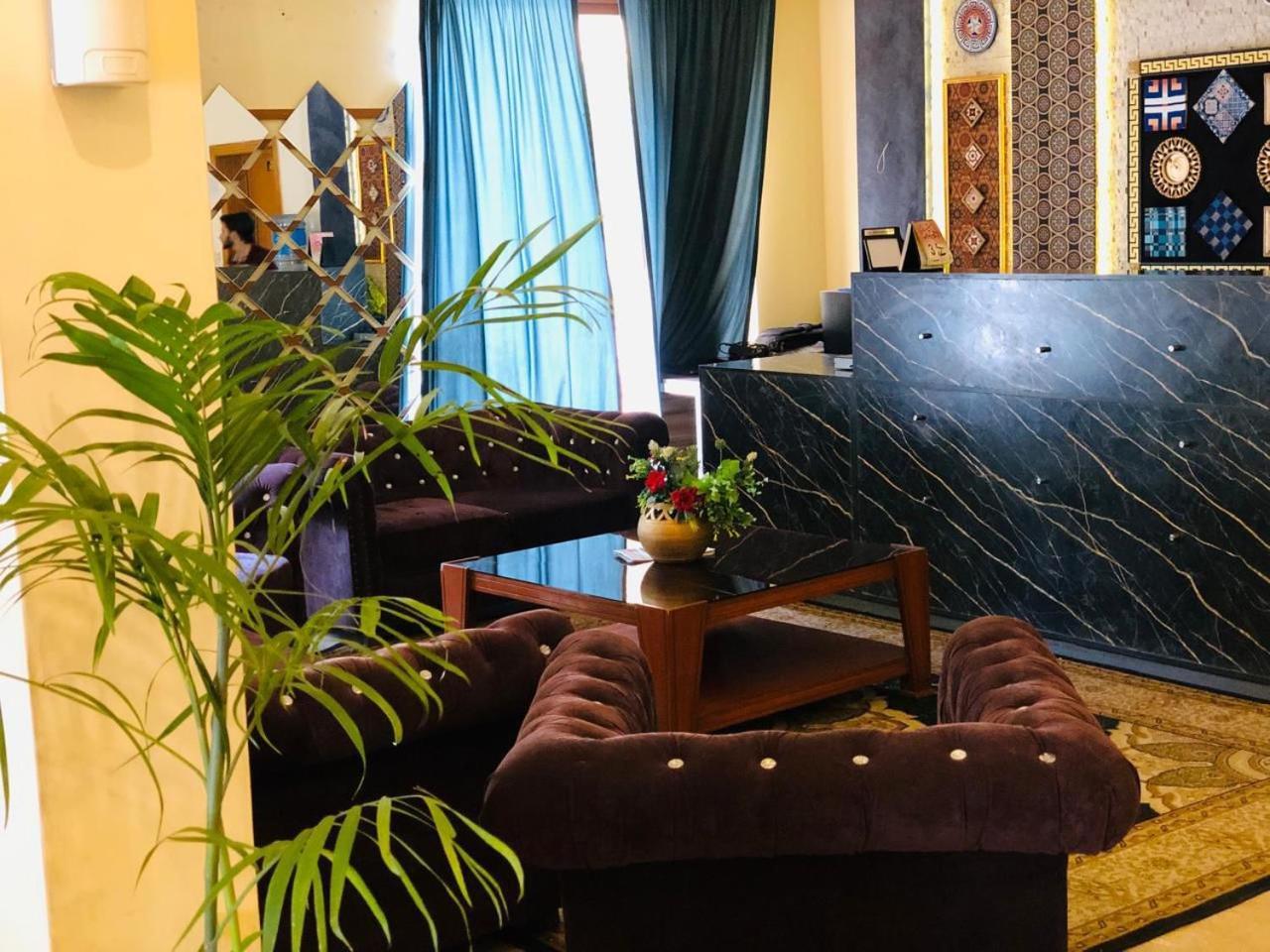 Blue Moon Residency Jinnah Super Исламабад Экстерьер фото